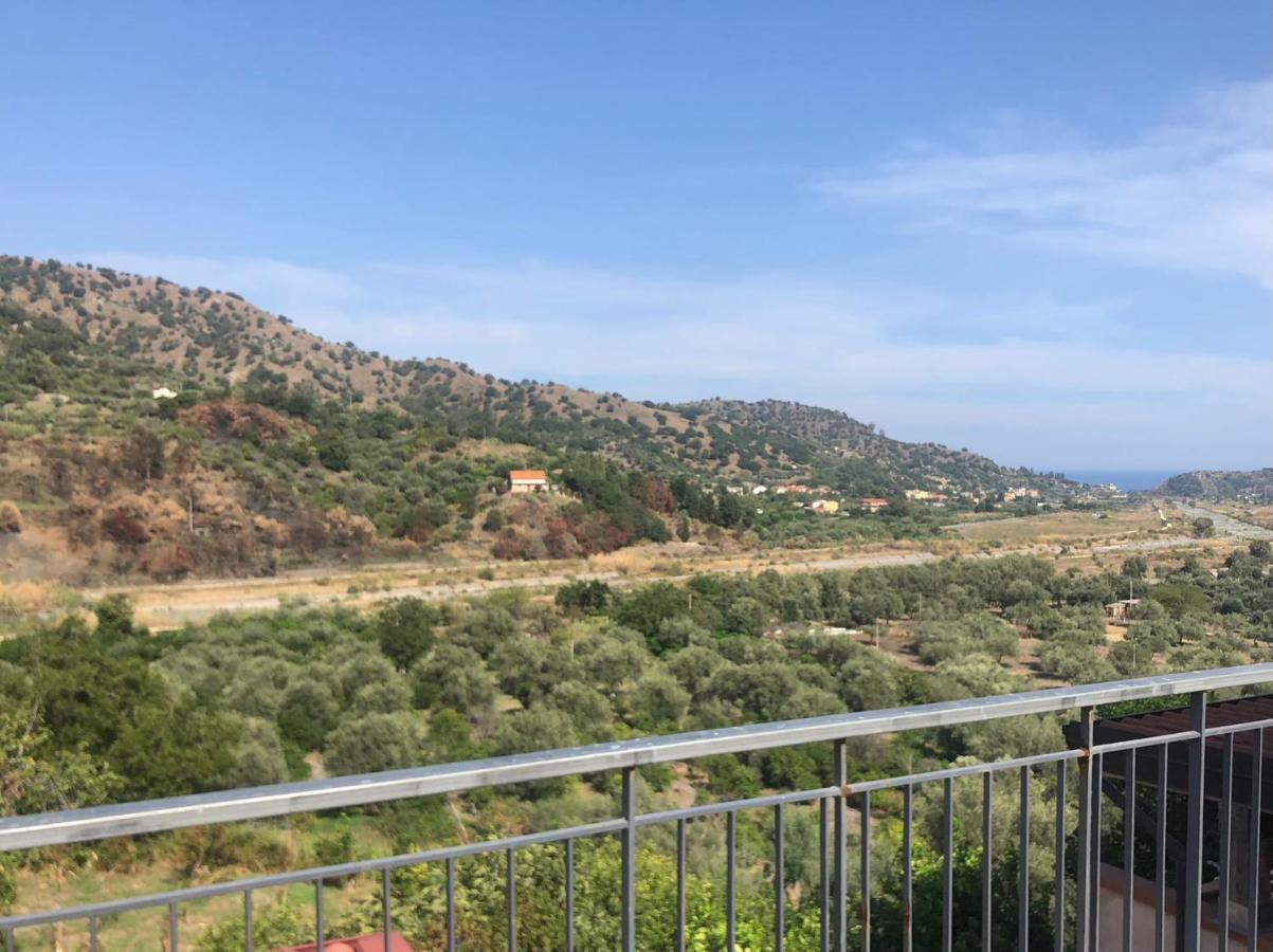 Appartamento Casa Di Lucia Forza dʼAgro Esterno foto