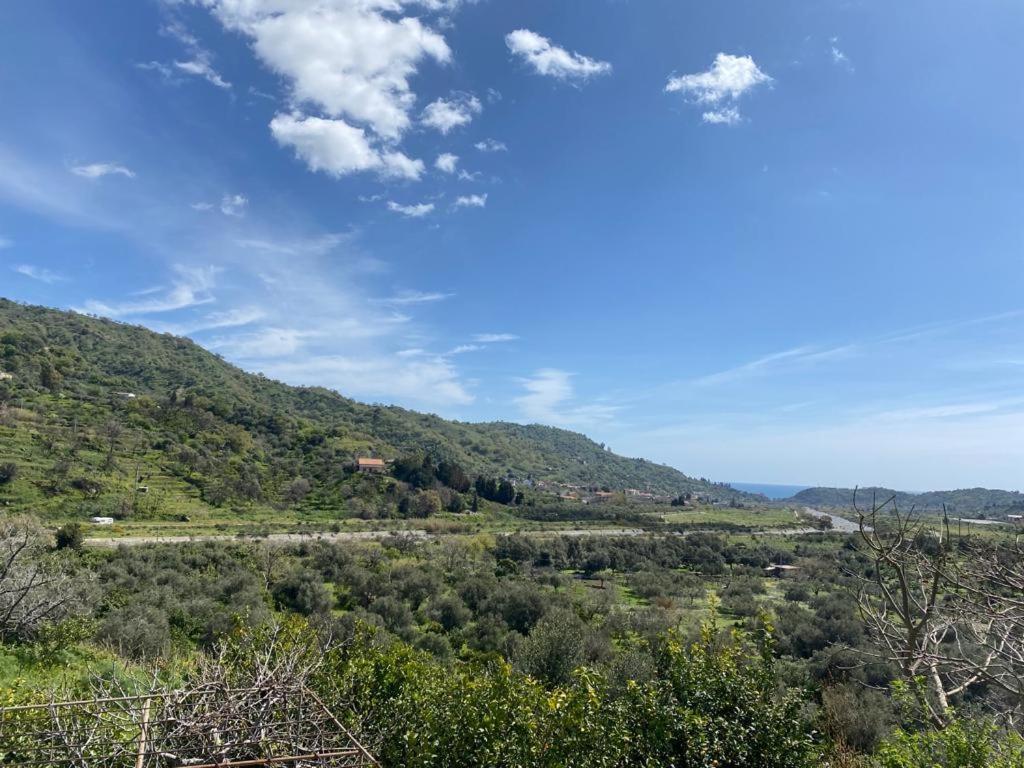 Appartamento Casa Di Lucia Forza dʼAgro Esterno foto